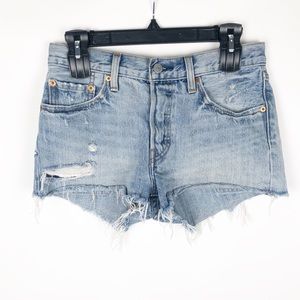 Levi’s 501 Jean Shorts Light Wash